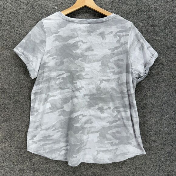 Tahari T-Shirt Women 1X Plus Gray Camouflage Short Sleeve Pockets Cotton Casual - Picture 2 of 7